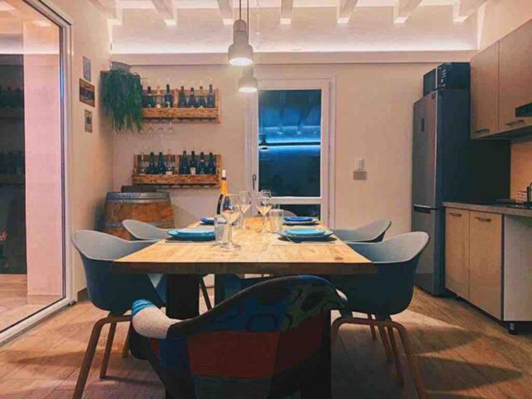 Apartment Charme And Relax With Garden And Swimming Pool Desenzano del Garda Kültér fotó